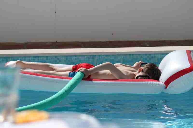 Pool luftmatratze Ferienhaus Casa Cubo Carvoeiro Algarve f�r zwei Familien