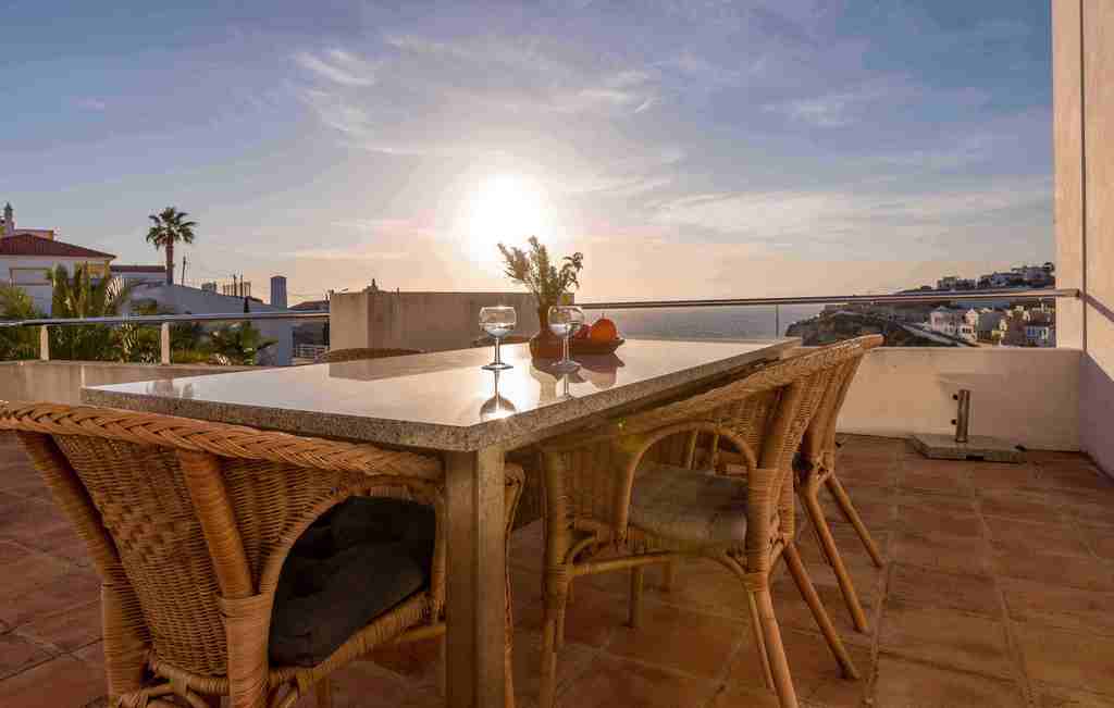 Sonnenuntergang im Winter Ferienhaus_Ferienwohnung_studio_Zimmer_Carvoeiro_Algarve_Casa_Cubo_vacaciones_apartamento_Playa_habitacion_vacation_villa_room